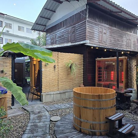 The Old City Rooms Chiang Mai Exterior photo